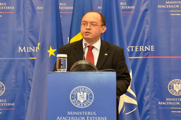 Ministrul de Externe, Bogdan Aurescu, a precizat că România va sprijini Ucraina cu echipamente militare în cazul unor solicitări