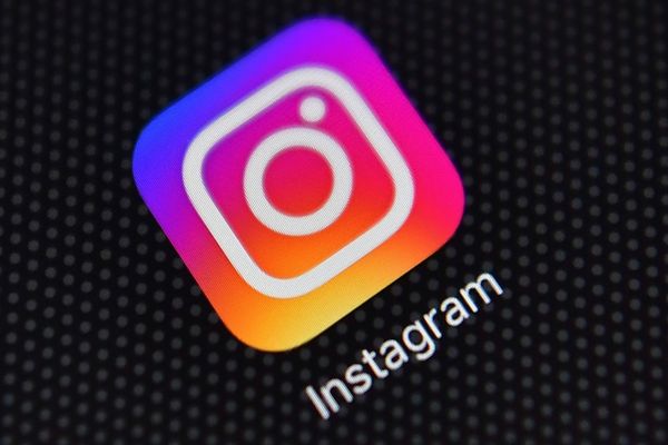 Folosești Instagram? Iată ce modificări s-au făcut pe platforma de socializare