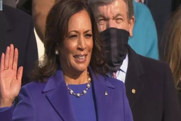 ZI ISTORICĂ în România: Numărul 2 de la Casa Albă vine la București în contextul RĂZBOIULUI. Kamala Harris, față în față cu Klaus Iohannis