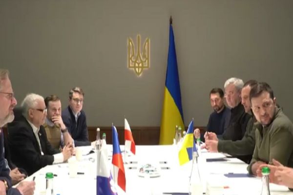 DECIZII de război la întâlnirea de foc din Kiev - Zelenski, alături de premierii Poloniei, Cehiei și Sloveniei - Primele IMAGINI