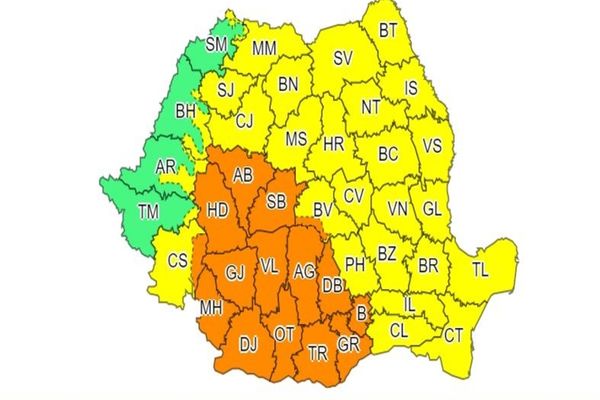 Actualizări de la ANM - Cod portocaliu și cod galben de instabilitate atmosferică temporar accentuată, vijelii puternice, ploi abundente