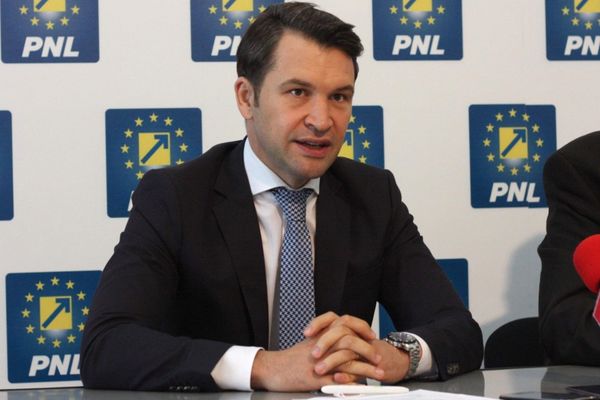 Va fi schimbat Florin Cîţu din funcţia de preşedinte al Senatului? Ionuț Stroe: „Nu există o decizie în PNL”