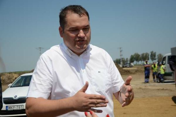 Cseke Attila despre creșterea prețurilor: ”Pentru proiectele care se derulează prin Ministerul Dezvoltării aproape 1.000 de contracte au fost ajustate”