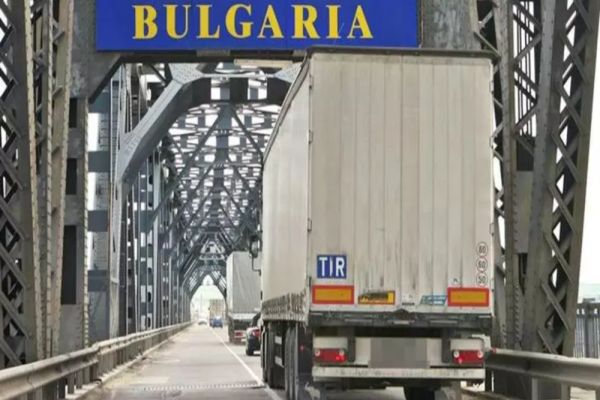 Atenţionare emisă de Ministerul de Externe pentru persoanele care călătoresc în Bulgaria sau tranzitează țara