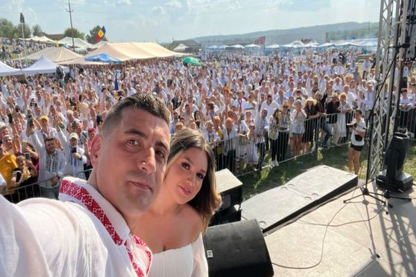 Nuntă cu cântec. Sponsorii grei, „secreți”, din spatele AUR și unde ajung banii dați pentru George Simion - Dezvăluiri explozive