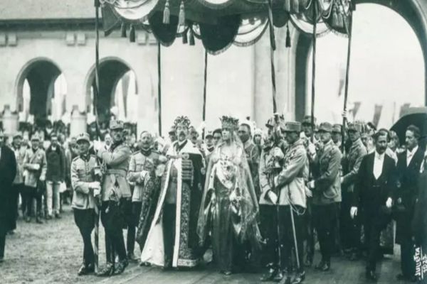 100 de ani de la încoronarea Regelui Ferdinand și a Reginei Maria