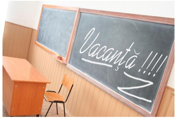 Elevii intră de joi în vacanţă, după finalizarea cursurilor 