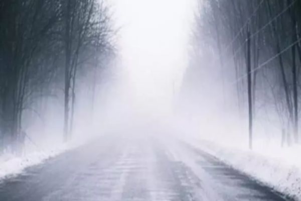 Atenționare nowcasting Cod galben de ceață și ghețuș în Moldova! Care sunt zonele vizate