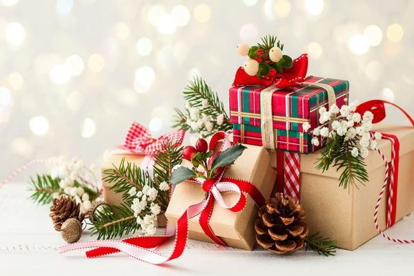 Mare atenție la țepele din magazine pentru cadourile de Crăciun - ANPC face recomandări înainte de Sărbători