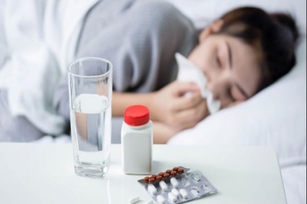 Scade numărul îmbolnăvirilor de gripă și viroze, în România, comparativ cu ultima săptămână - Raport INSP