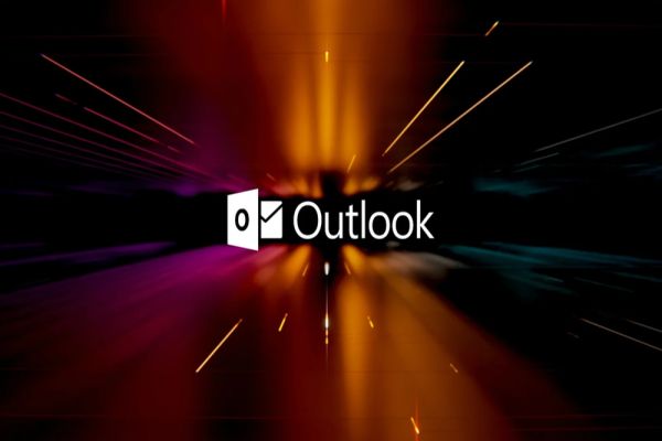 Microsoft Outlook, inundat de spam din cauza unei probleme a filtrelor de e-mailuri  