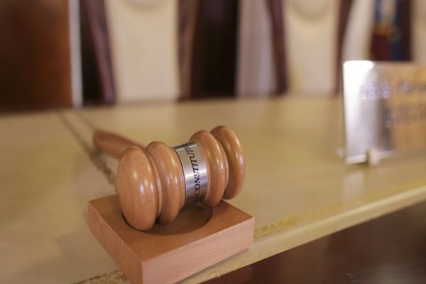 Un bărbat din Chircești prins de două ori în trei luni beat la volan. Riscă să ajungă în arest preventiv