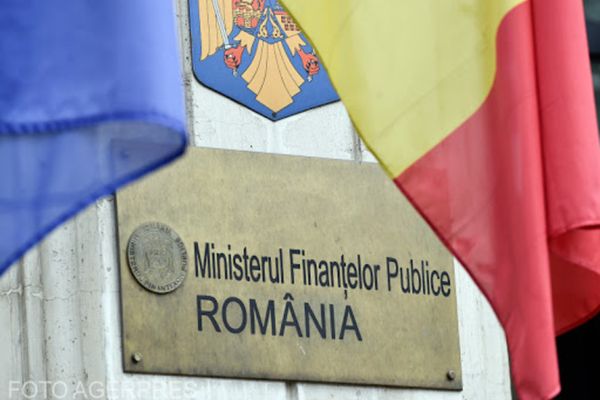 Angajații din finanțe, nemulțumiți. Se pregătesc de grevă generală. Care sunt doleanțele