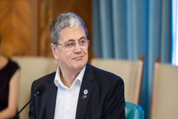 Marcel Boloș, după discuțiile cu reprezentanții sindicatelor: „Toate salariile sunt plătite la timp și nu vor fi disponibilizări”