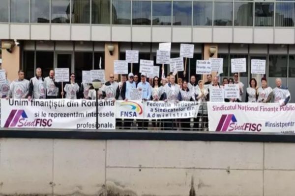 Noi proteste în București - Sindicaliștii din sistemul de Finanțe Publice ies în stradă - Care sunt revendicările