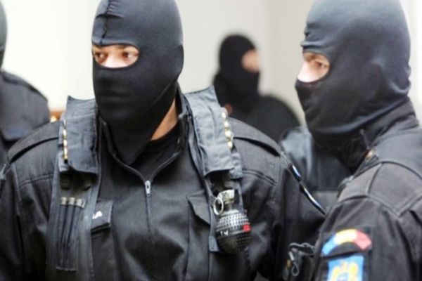 „Mascații” de la Vaslui au rămas… mască! Niciunul dintre cei cinci candidați pentru șefia SAS, nu a luat concursul