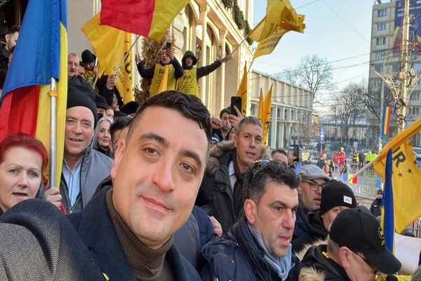AUR revendică viitoarea guvernare. Geroge Simion: „Vom face dreptate pentru români și îi vom aduce acasă pe cei din diaspora” VIDEO