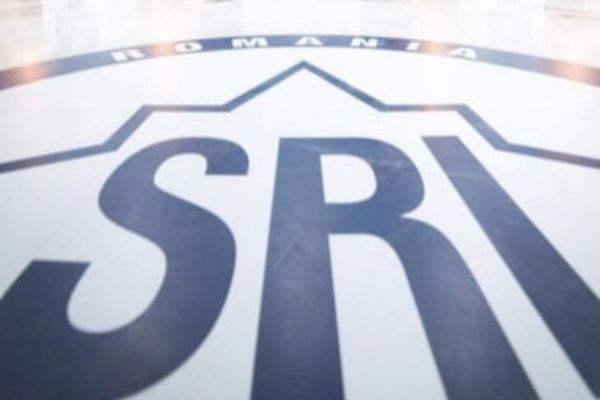 Rețeaua generalilor Statului Paralel capătă proporții uriașe: Organizația studenților la Drept racola membri pentru SRI