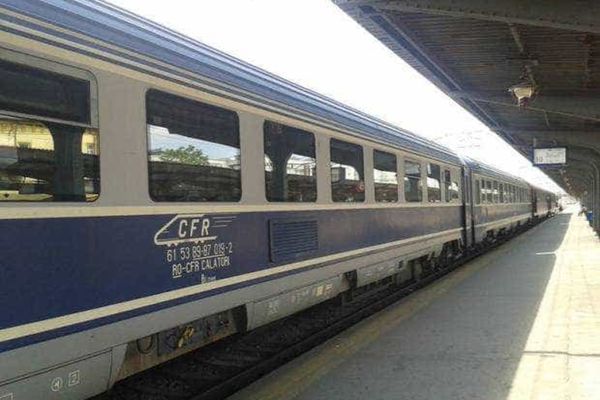 ELEVII BENEFICIAZĂ DE GRATUITATE LA TRANSPORTUL CU TRENUL PÂNĂ LA 30 SEPTEMBRIE 2024
