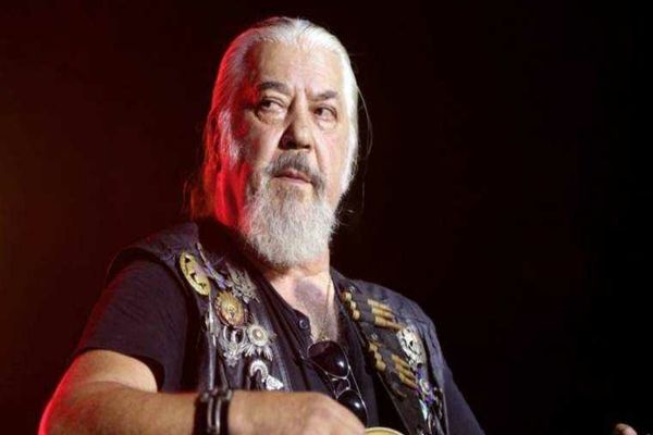 RĂMAS BUN, NICU COVACI: CÂND ȘI UNDE SĂ-ȚI IEI ADIO DE LA FONDATORUL TRUPEI PHOENIX