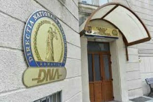 PERCHEZIȚII DNA ÎNTR-UN DOSAR PRIVIND O SERIE DE TUNURI DATE DIN COLECTAREA TVA! PREJUDICIUL SE RIDICĂ LA 9 MILIOANE DE EURO