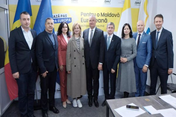 SIEGFRIED MUREȘAN, LA CHIȘINĂU: PNL ȘI PAS, PARTENERI PUTERNICI PENTRU VIITORUL EUROPEAN AL REPUBLICII MOLDOVA