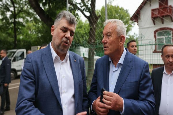 LIDERUL PSD BUZĂU: „MARCEL CIOLACU NU AR TREBUI SĂ CANDIDEZE LA PREZIDENȚIALE. CRIN ANTONESCU, CEA MAI BUNĂ SOLUȚIE”