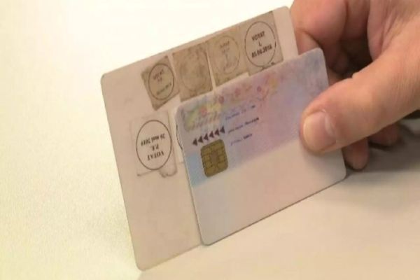 CARTEA ELECTRONICĂ DE IDENTITATE DISPONIBILĂ ÎN ALTE ȘASE MUNICIPII: BRAȘOV, CONSTANȚA, IAȘI, ORADEA, PLOIEȘTI ȘI TIMIȘOARA