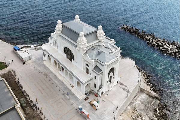 REDESCHIS DE CURÂND, CAZINOUL DIN CONSTANȚA A FOST VANDALIZAT