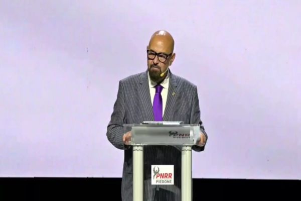 PIEDONE - ÎNCEPUTUL UNEI NOI GENERAȚII ÎN POLITICA ROMÂNEASCĂ 