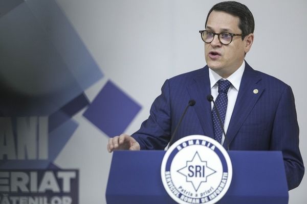 EDUARD HELLVIG, DESPRE DRONA RUSEASCĂ: „BÂLBÂIALA DE LA BIROUL CU STEAGURI ARATĂ SLĂBICIUNE POLITICĂ”