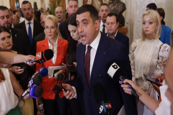 AUR FACE PLÂNGERE PENALĂ PENTRU AMENINȚĂRILE LA ADRESA LUI GEORGE SIMION 