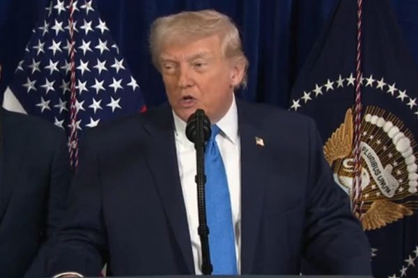 Trump rupe tăcerea după ce a publicat mesajele lui Macron și Rutte: „Mi-au confirmat că am avut dreptate”