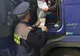 Un gălățean inconștient și-a dat mașina pe mâna unui minor