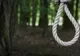 Sinucidere la Fruntișeni: un bărbat depresiv s-a spânzurat