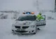 Mai multe mașini și două microbuze cu oameni, blocate în zăpadă la Protopopești