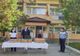 POLIȚIȘTII VASLUIENI AU ÎMPĂRȚIT  DARURI LA CENTRUL ŞCOLAR PENTRU EDUCAŢIE INCLUZIVĂ NEGREȘTI 